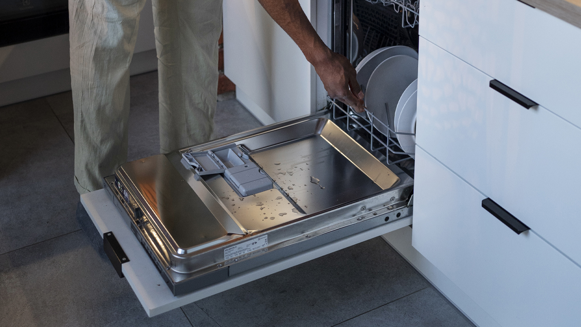 Что можно и нельзя мыть в посудомоечной машине: главные правила и советы