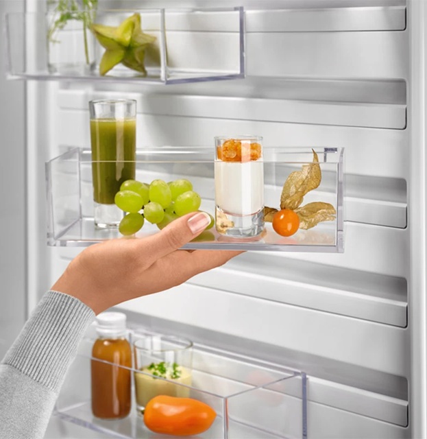 Холодильник Electrolux LNT7ME36X3