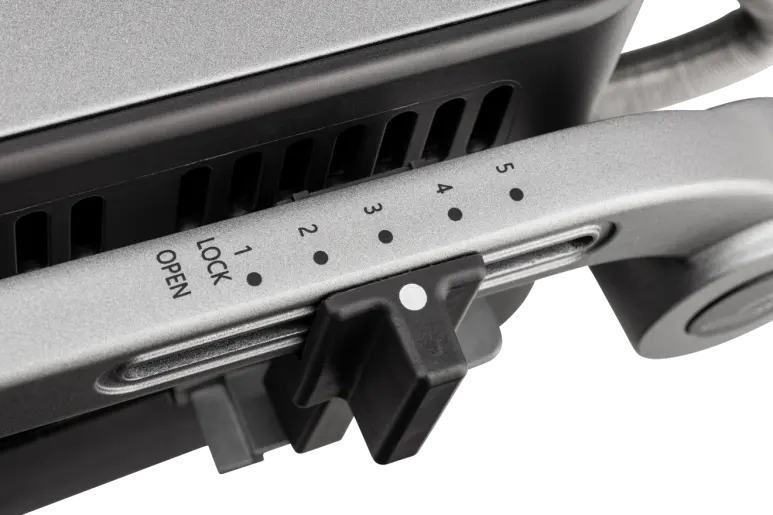 Гриль Hisense HCG2000D (PG205B)