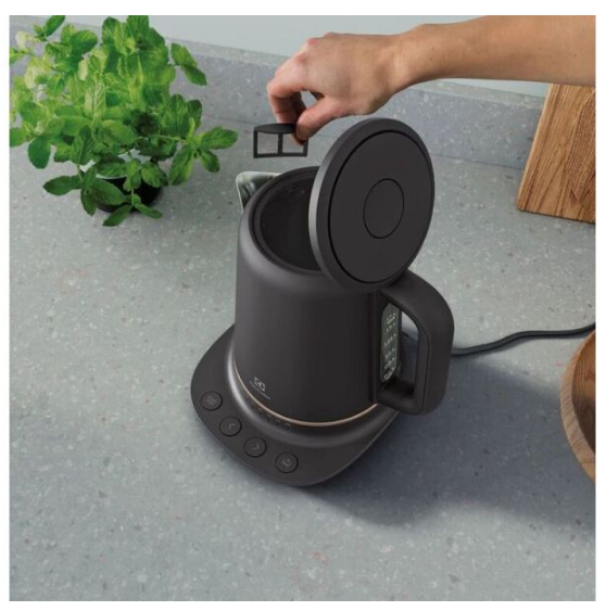 Чайник Electrolux E7K1-6BP