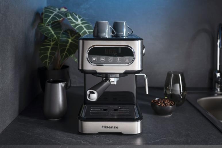 Кофеварка эспрессо Hisense HESCM15DBK