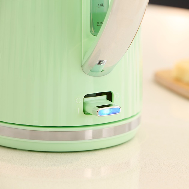 Чайник Russell Hobbs Eden 27364-70, фісташковий