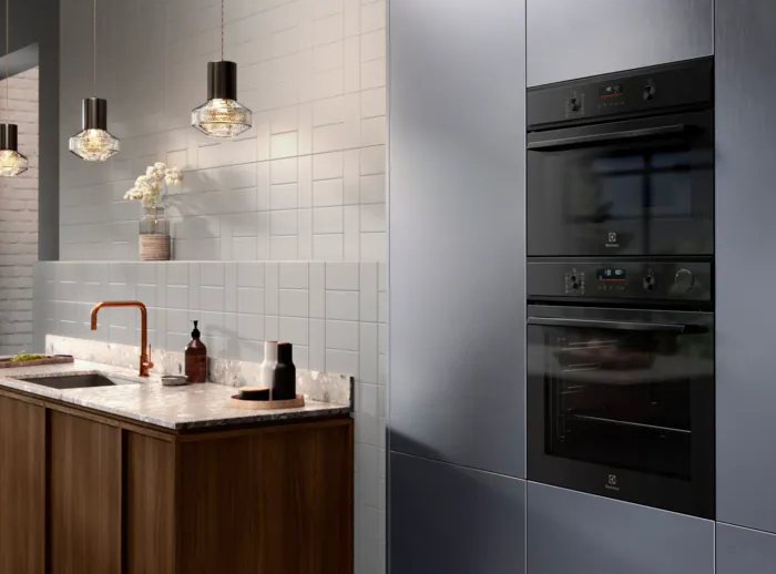 Встроенная духовка Electrolux EOC6P77H