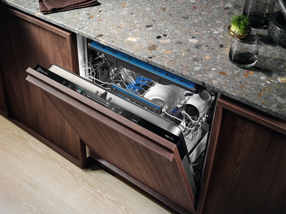 Вбудована посудомийка Electrolux EEM48221L
