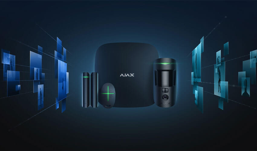 Комплект охранной сигнализации Ajax StarterKit Cam Black (000016586)
