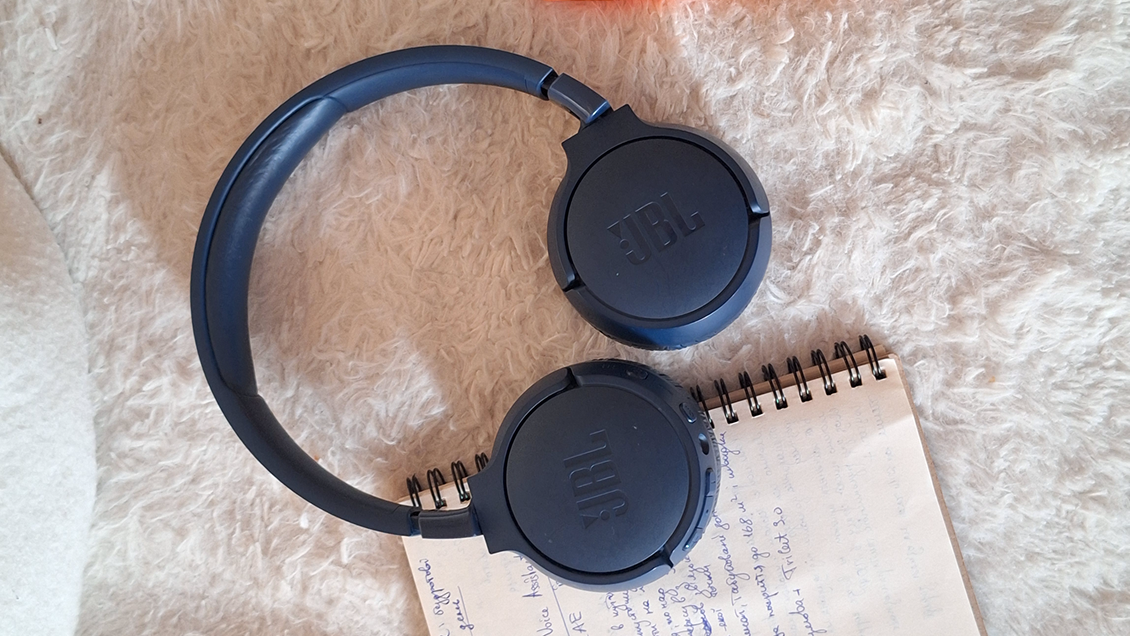 наушники JBL