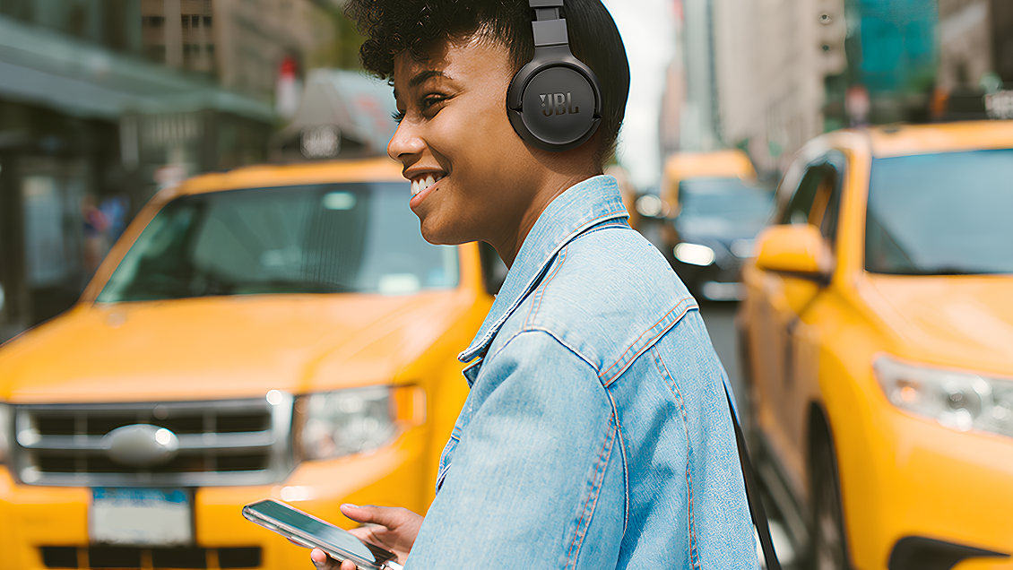 наушники JBL