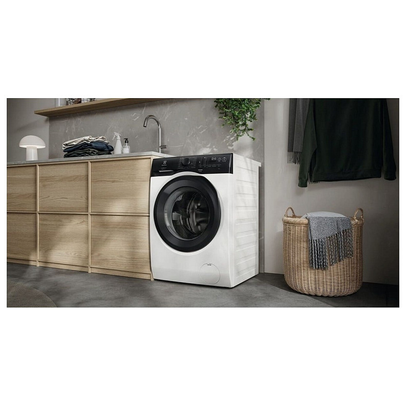Пральна машина Electrolux EW6F9482U