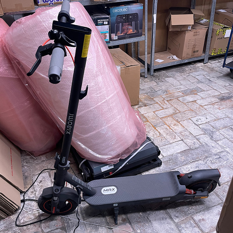 Електросамокат Xiaomi Electric Scooter 5 Max (BHR9615GL) - Б/У