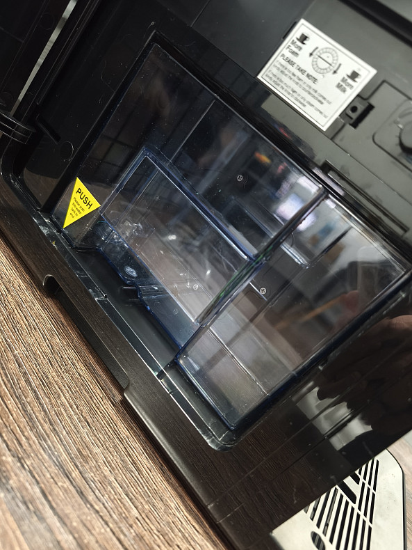 Кавомашина CECOTEC Cumbia Power Matic-ccino 8000 Touch Serie Nera - Уцінка