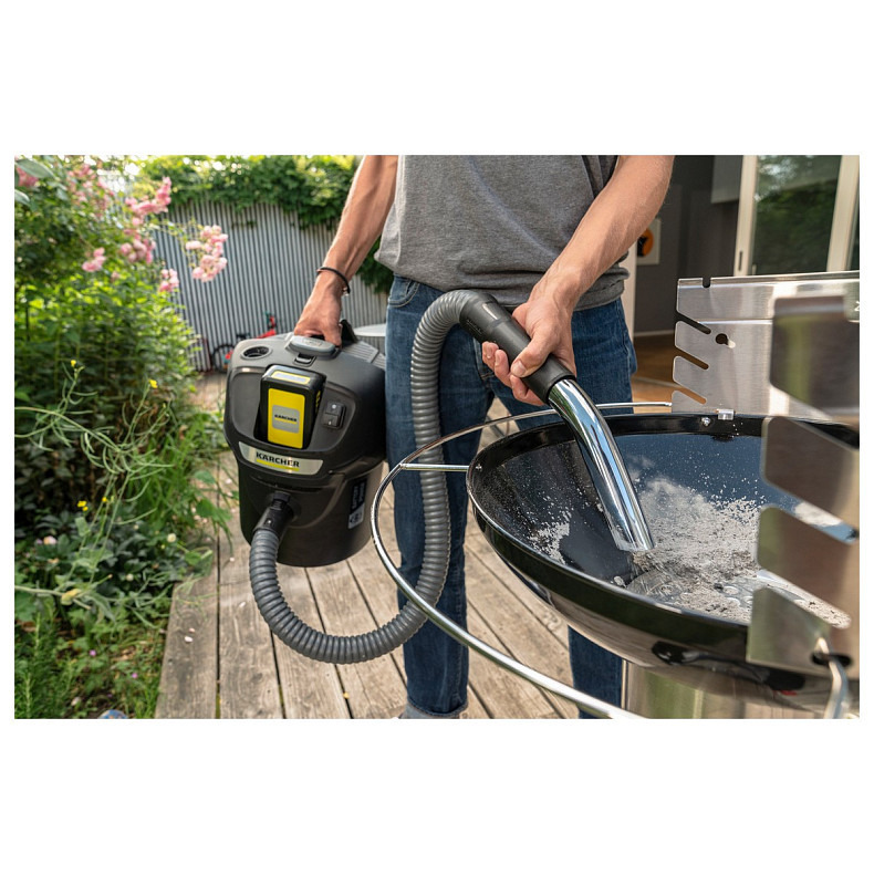 Професійний пилосос Karcher AD 2 Battery (1.348-300.0)