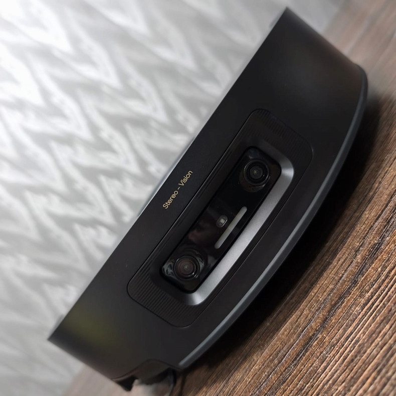 Робот-пылесос моющий Dreame Aqua 10 Ultra Track Complete Black -- Уценка