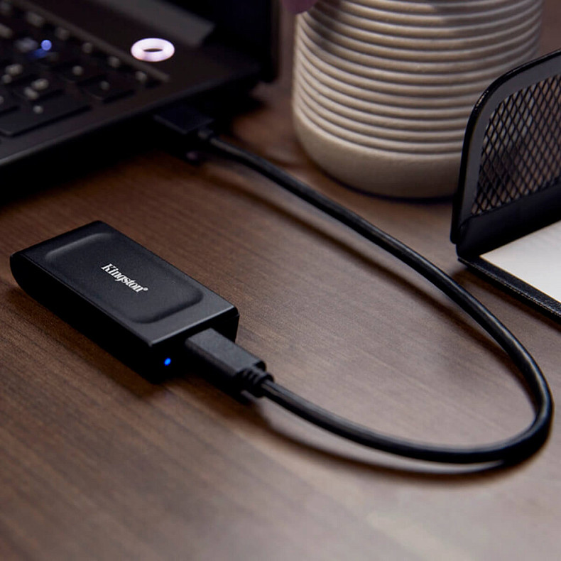 SSD диск Kingston SXS1000 1.0ТB Black (SXS1000/1000G)