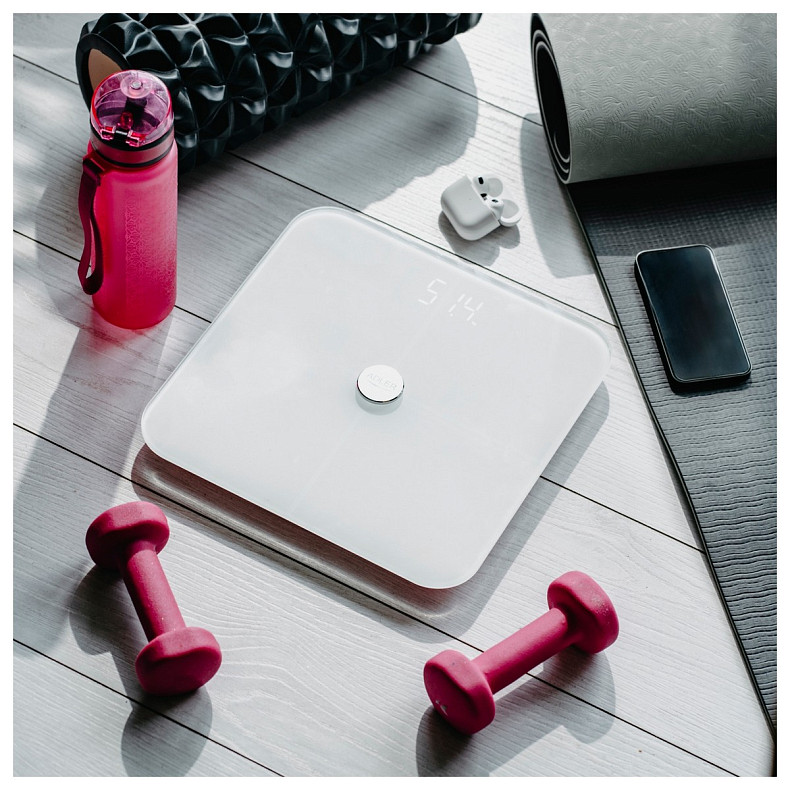 Весы напольные Adler AD 8187 white