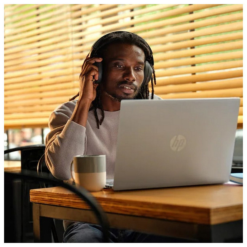 Ноутбук HP Pavilion 16-ag0010ua 16" WUXGA IPS AG, AMD R5-8540U, 16GB, F1024GB, UMA, DOS, сріблястий