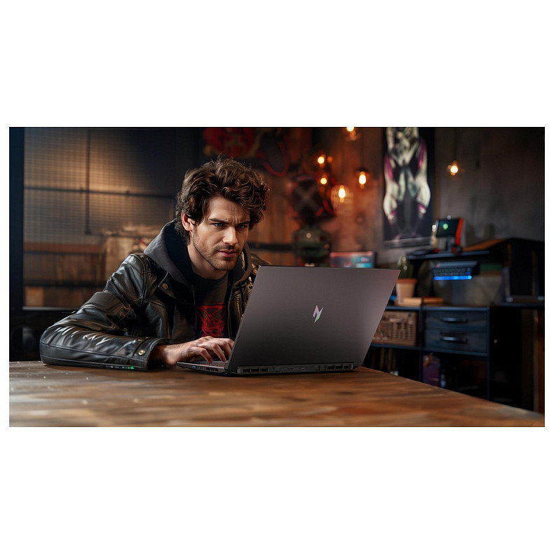 Ноутбук Acer Nitro V 16 ANV16-61 16" WUXGA IPS, AMD R9-365, 32GB, F1TB, NVD5070-8, Lin, черный