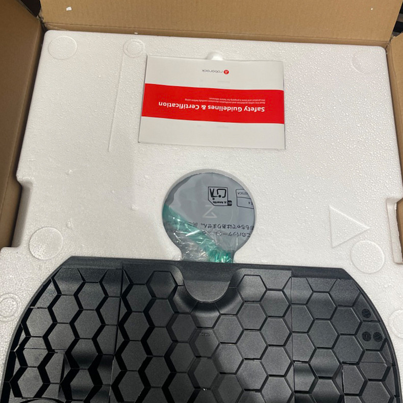 Робот-пылесос RoboRock S8 MAXV ULTRA BK. S8MVU52-02 - Уценка