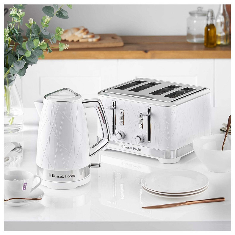 Електрочайник Russell Hobbs 28080-70