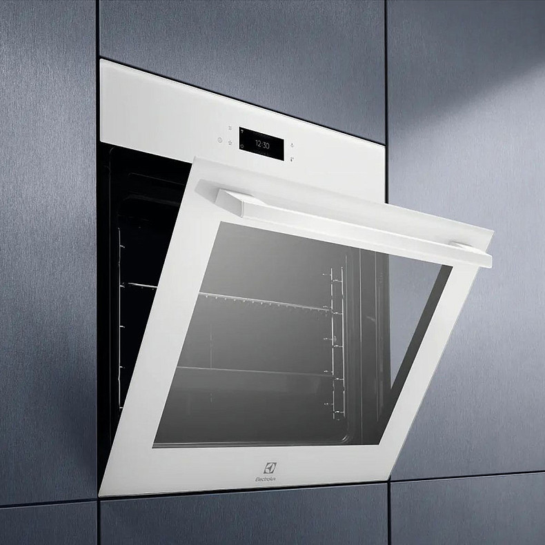 Духова шафа електрична Electrolux EOE8P39WV