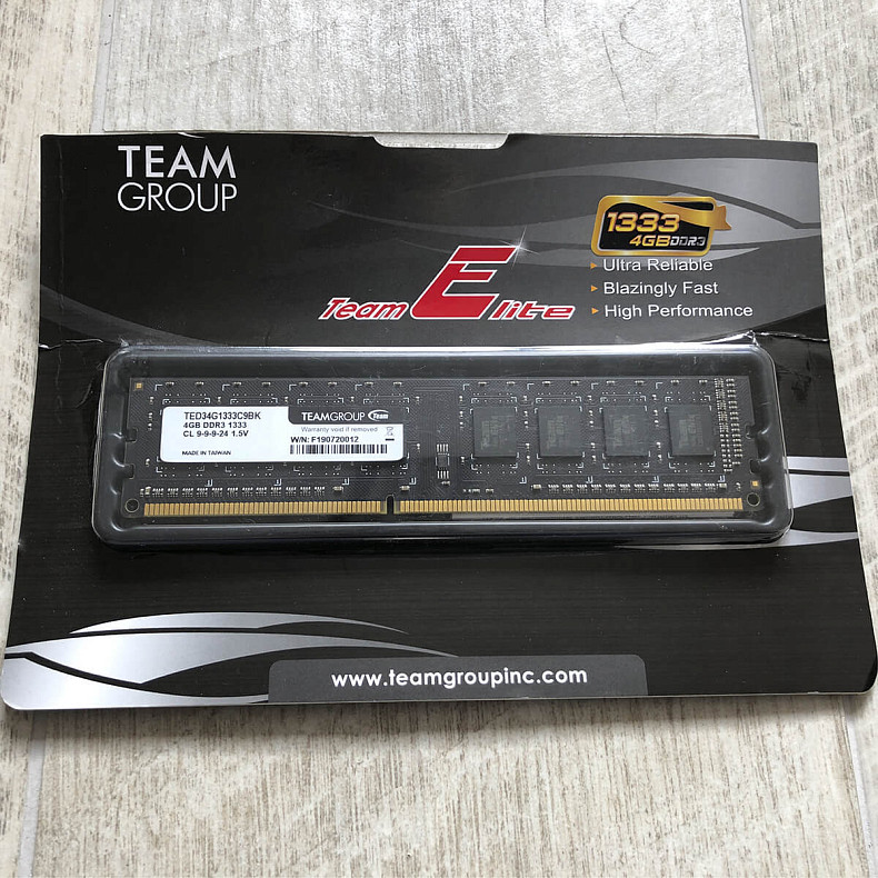 DDR3 4GB/1333 Team Elite (TED34G1333C901)