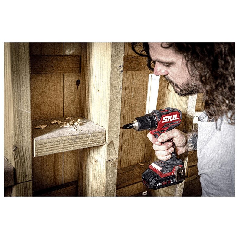 Шуруповерт SKIL DD1E3065CA+BC1E3110AA