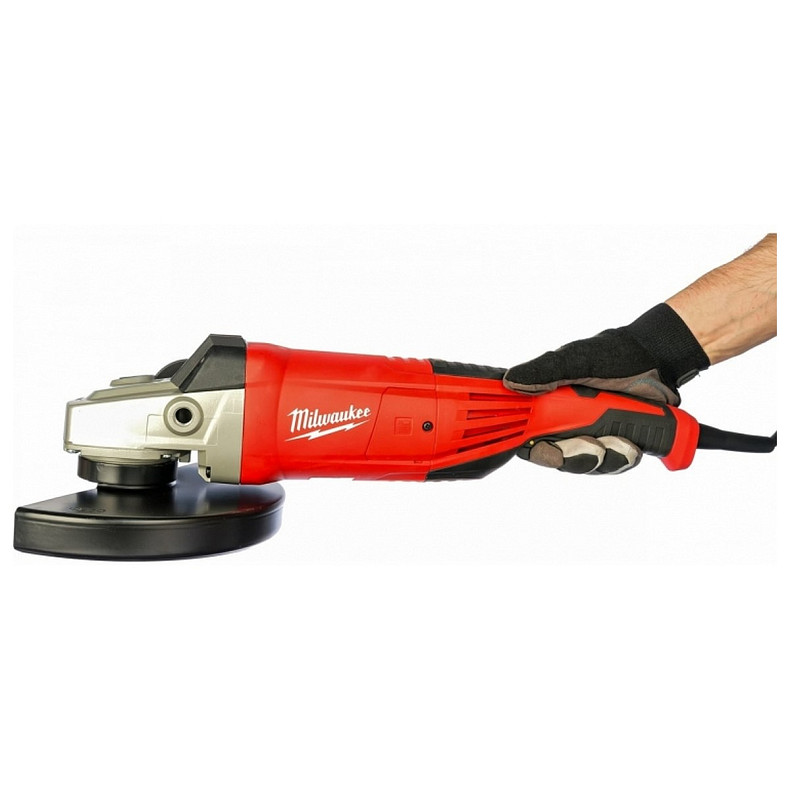 Шліфувальна машинка Milwaukee 4933433630