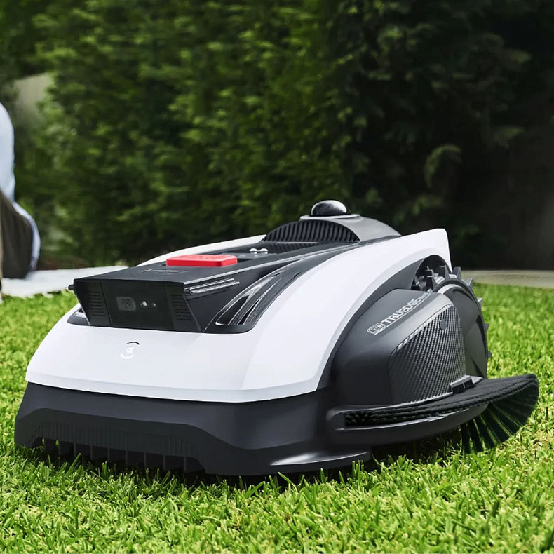 Робот-газонокосарка Ecovacs Goat O1200 Lidar Pro