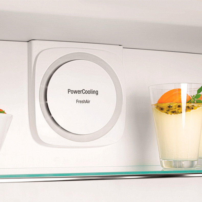 Двокамерний холодильник Liebherr CBNef 5735