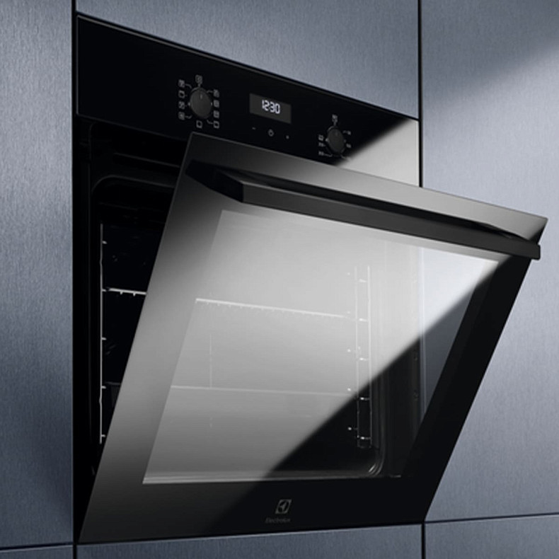 Духова шафа електрична Electrolux EOF5C50BZ