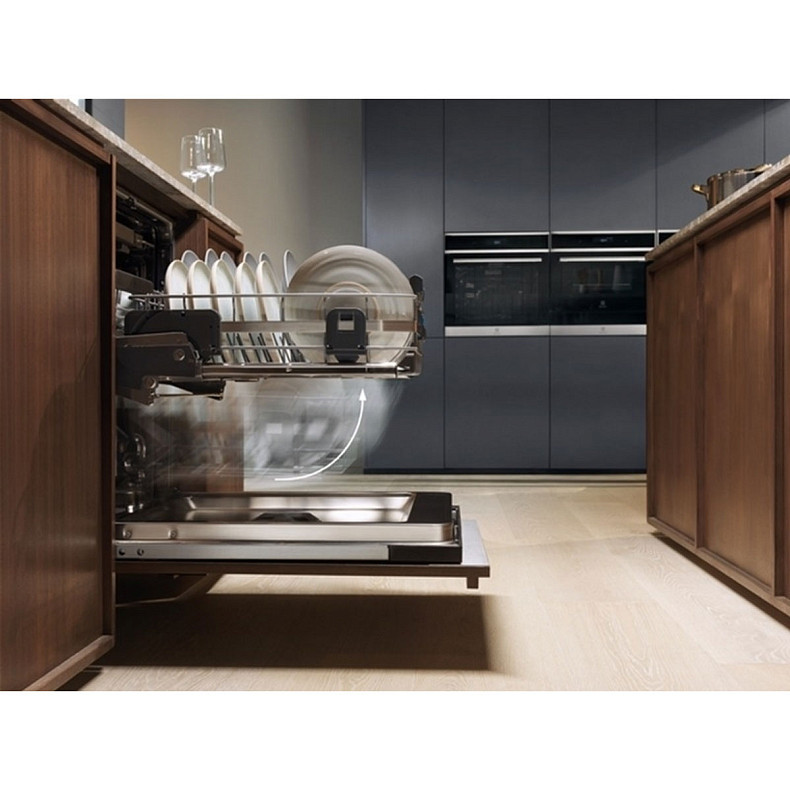 Посудомийна машина вбудована Electrolux EEC87310W
