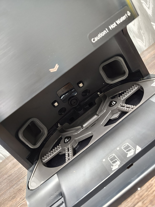 Робот-пылесос моющий Dreame X40 Ultra Black - Уценка