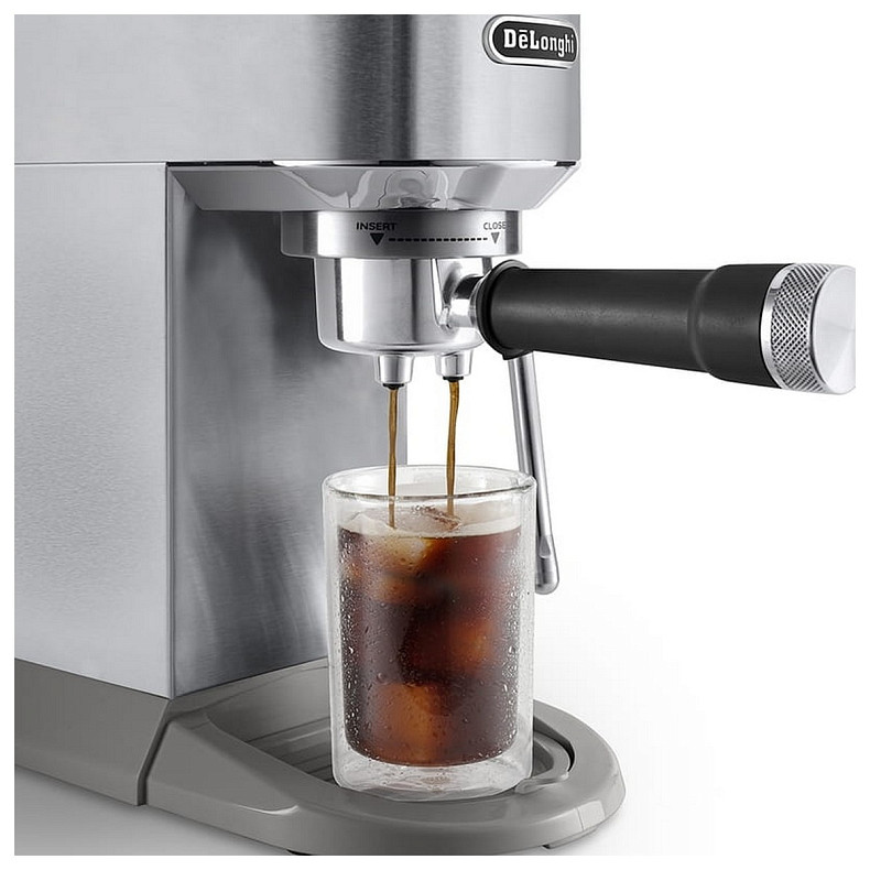 Кофеварка рожковая Delonghi EC 890.M
