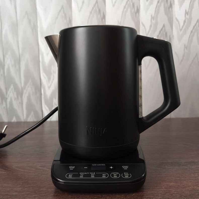 Чайник Ninja Black KT200EU - Уценка