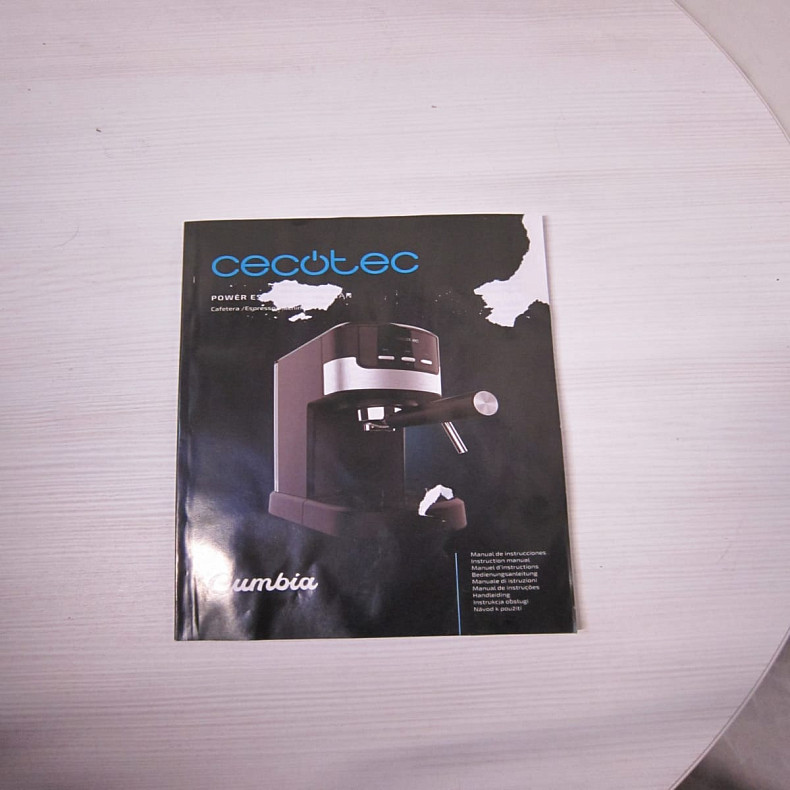 Кофеварка эспрессо CECOTEC Power Espresso 20 Pecan  -  Уценка