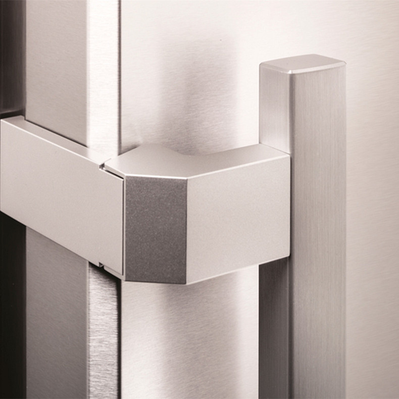 Двокамерний холодильник Liebherr CBNef 5735