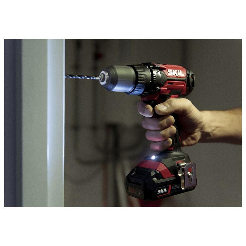 Шуруповерт-дрель аккумуляторная SKIL 3008 CA