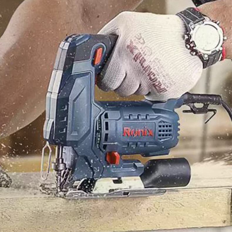 Электролобзик Ronix 550Вт (4155)