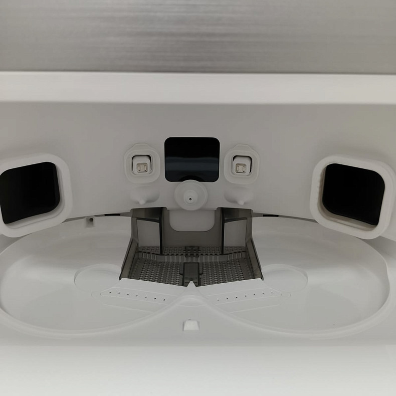 Робот-пилосос миючий Dreame Bot L10s Ultra Gen 3 White - Уцінка