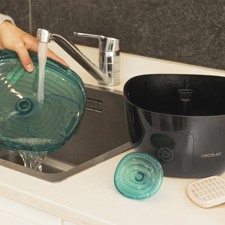 Поїлка-фонтанчик для тварин Cecotec Pumba 2200 Refresh