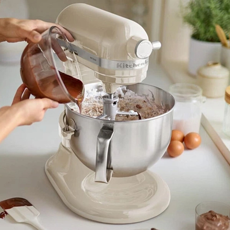 Кухонный комбайн KitchenAid Artisan 5,6 л 5KSM60SPXEAC с подъемной чашей, кремовый