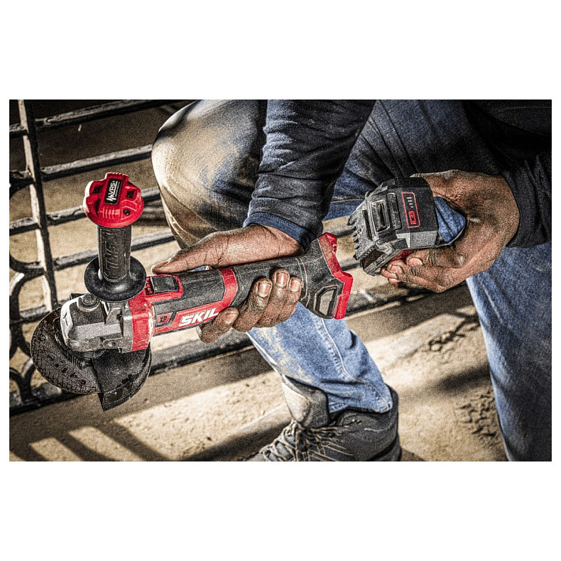 Шлифмашина угловая аккумуляторная SKIL 3930 CB