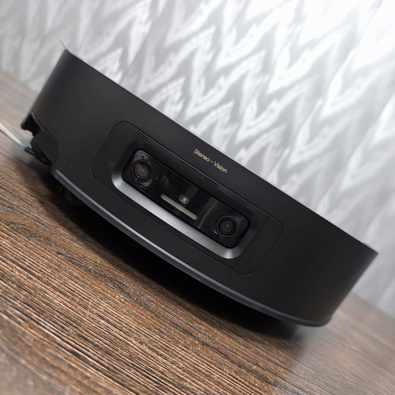 Робот-пылесос моющий Dreame Aqua 10 Ultra Track Complete Black  --  Уценка