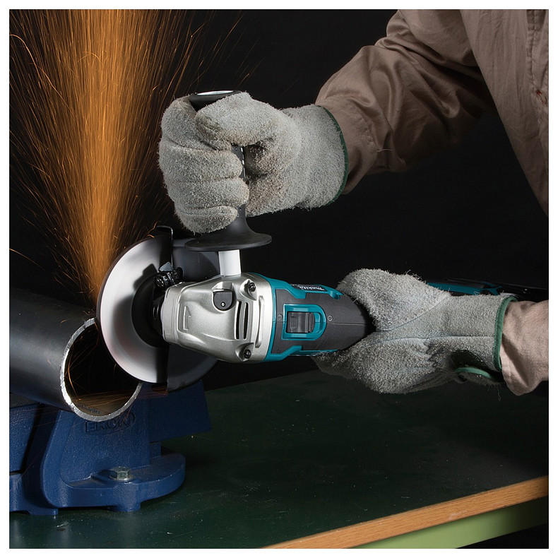 Болгарка (угловая шлифовальная) Makita DGA504Z