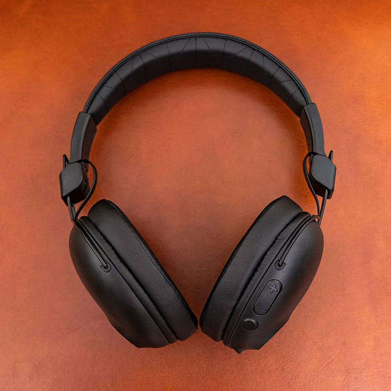 Наушники JLAB Studio Pro Wireless Over Ear Black (IEUHBASTUDIOPRORBLK4)