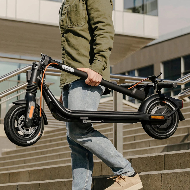 Электросамокат Ninebot by Segway F2 PRO E (AA.05.12.03.0001)