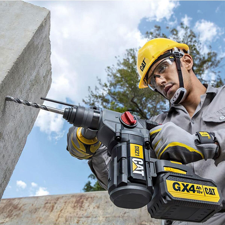Аккумуляторный бесщеточный перфоратор CAT DX21