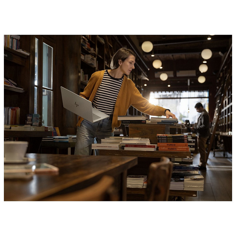 Ноутбук HP OmniBook 7 14-fs0003ua 14" WUXGA IPS AG, Intel 5-210H, 16GB, F512GB, UMA, Win11, сріблястий