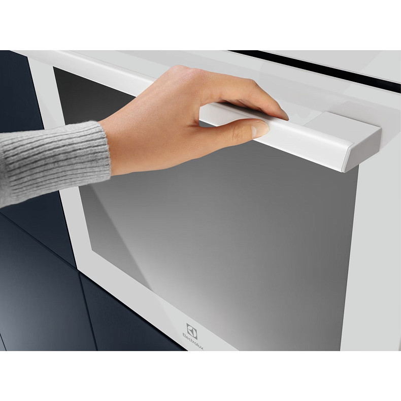 Духова шафа електрична Electrolux EOD6F77WV