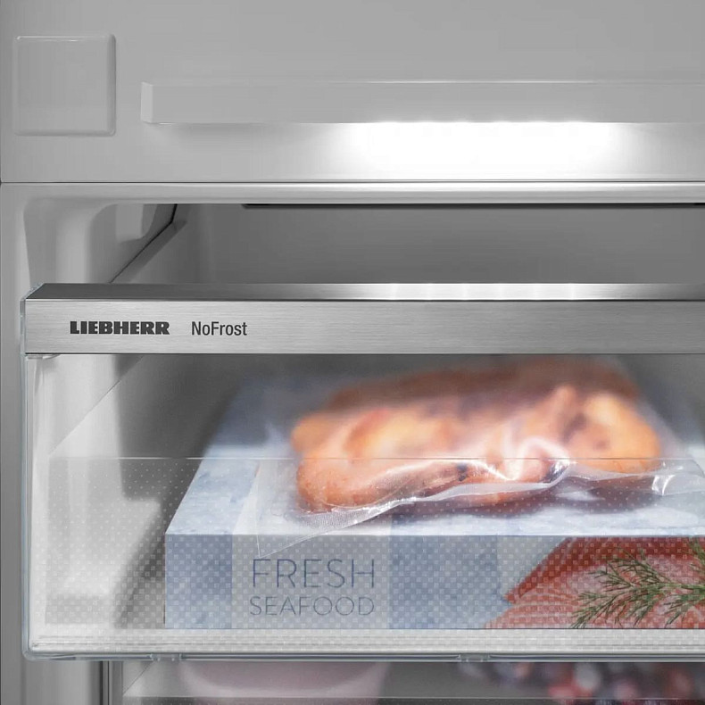 Вбудований двокамерний холодильник Liebherr Icbndi 5183