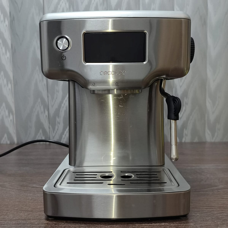 Кавоварка еспресо CECOTEC Power Espresso 20 Barista Compact - Уцінка